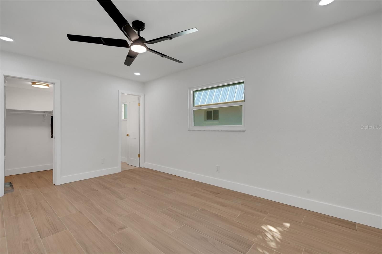 221 BEL FOREST DR #1 — photo 28