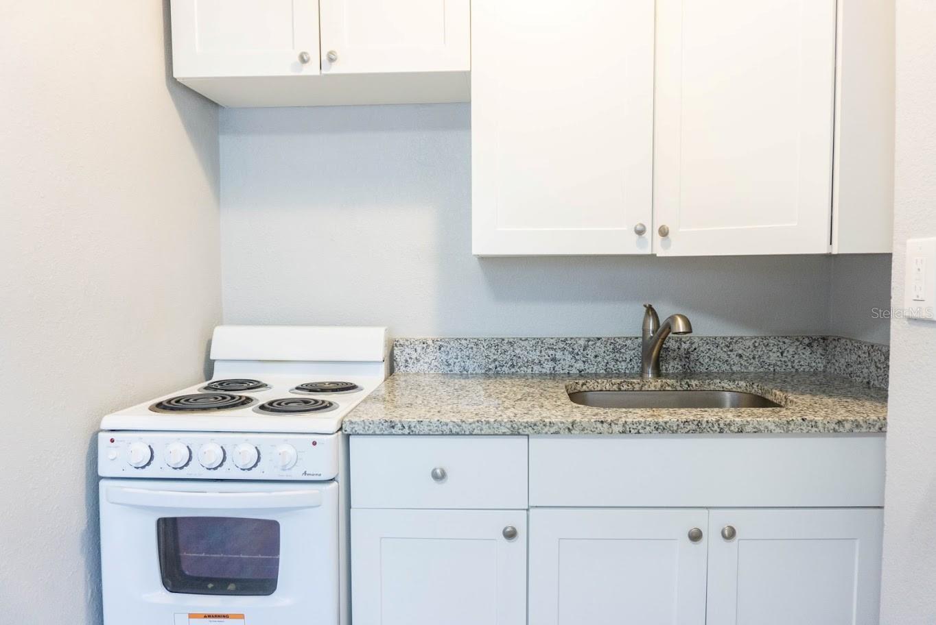 865 5TH AVE N #1A — photo 10