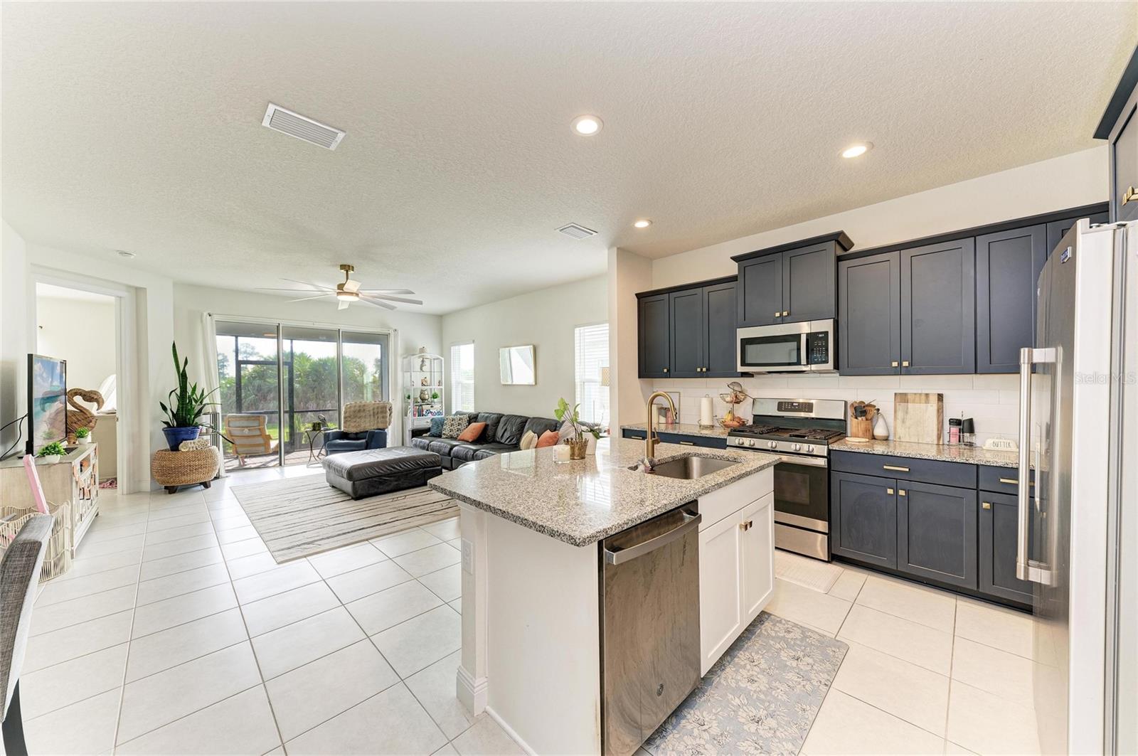 18098 FRANKLIN PARK CT — photo 11