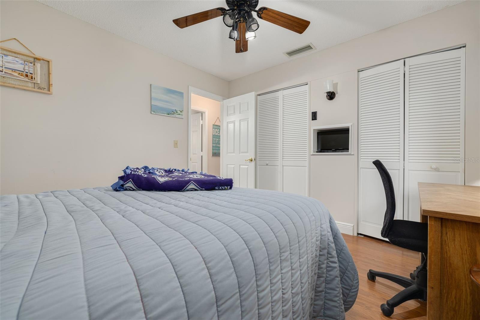 2476 LAURELWOOD DR #C — photo 16