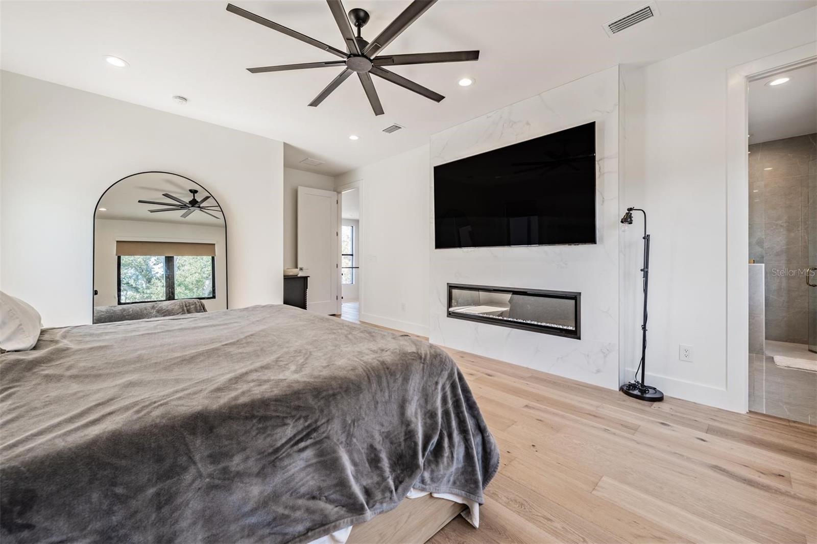 212 S RENELLIE DR — photo 21