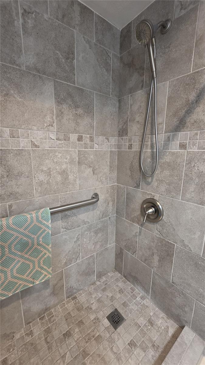 4324 TAHITIAN GARDENS CIR #D — photo 26