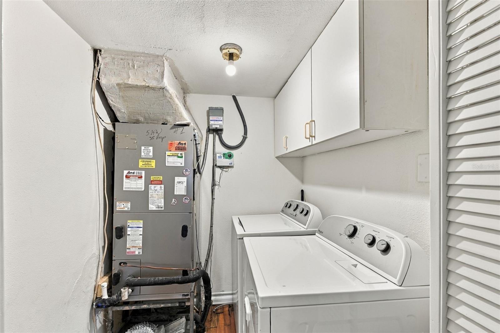 212 S BRADFORD AVE — photo 16