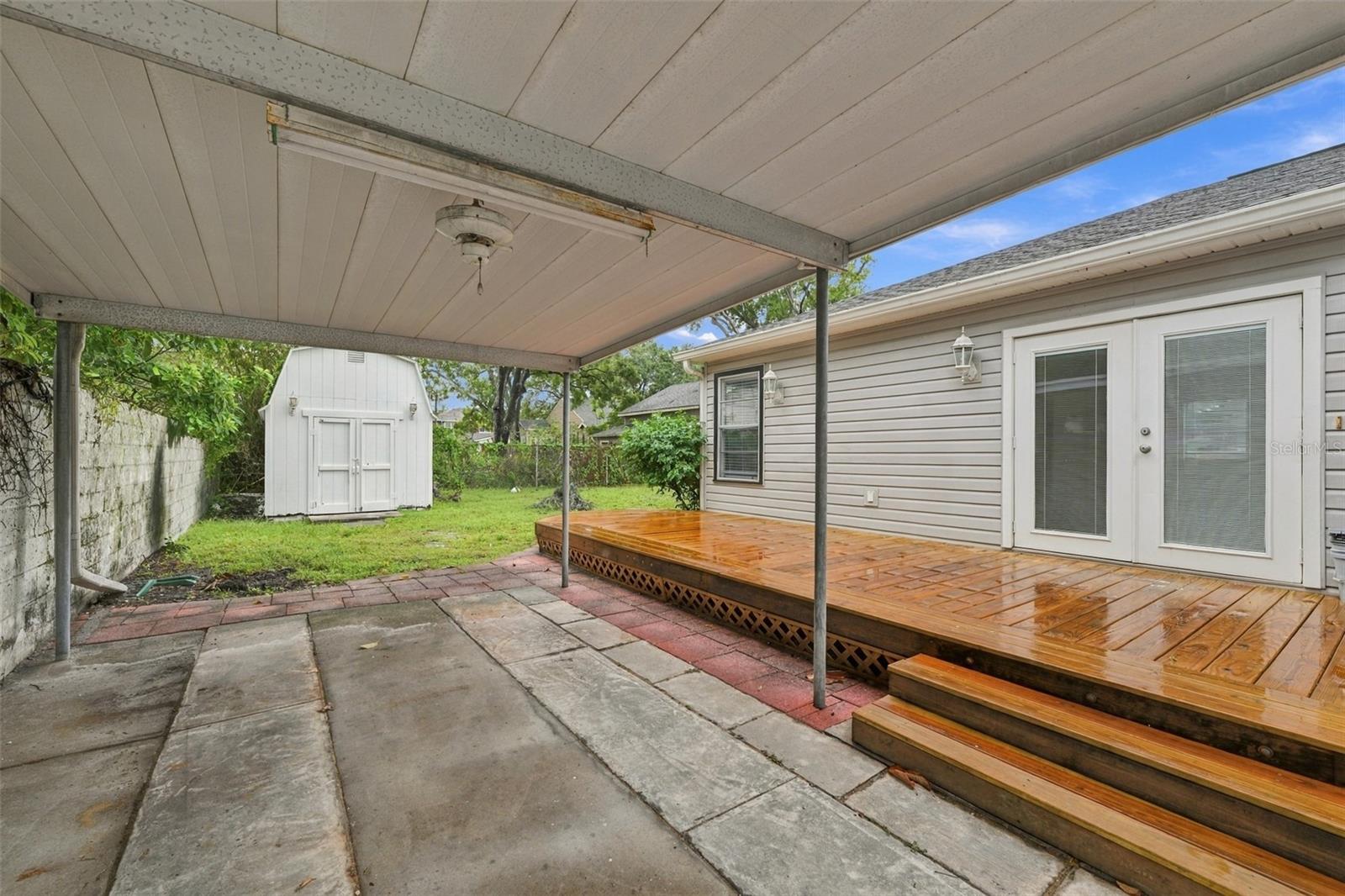 212 S BRADFORD AVE — photo 34