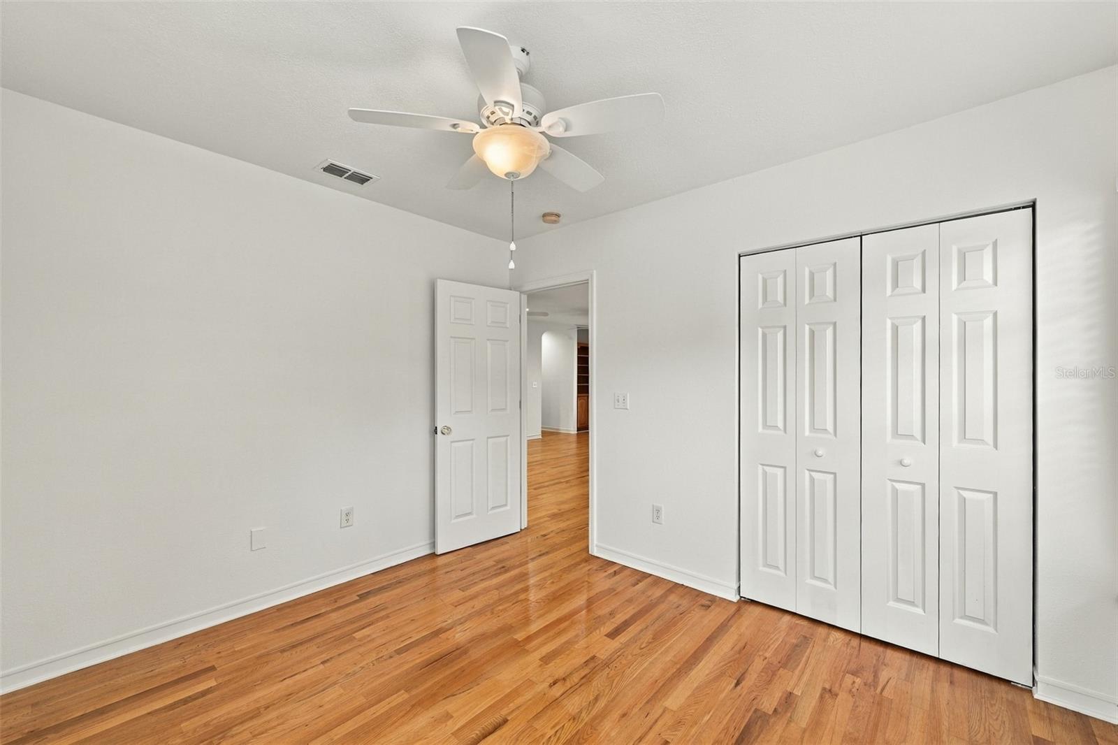 212 S BRADFORD AVE — photo 26