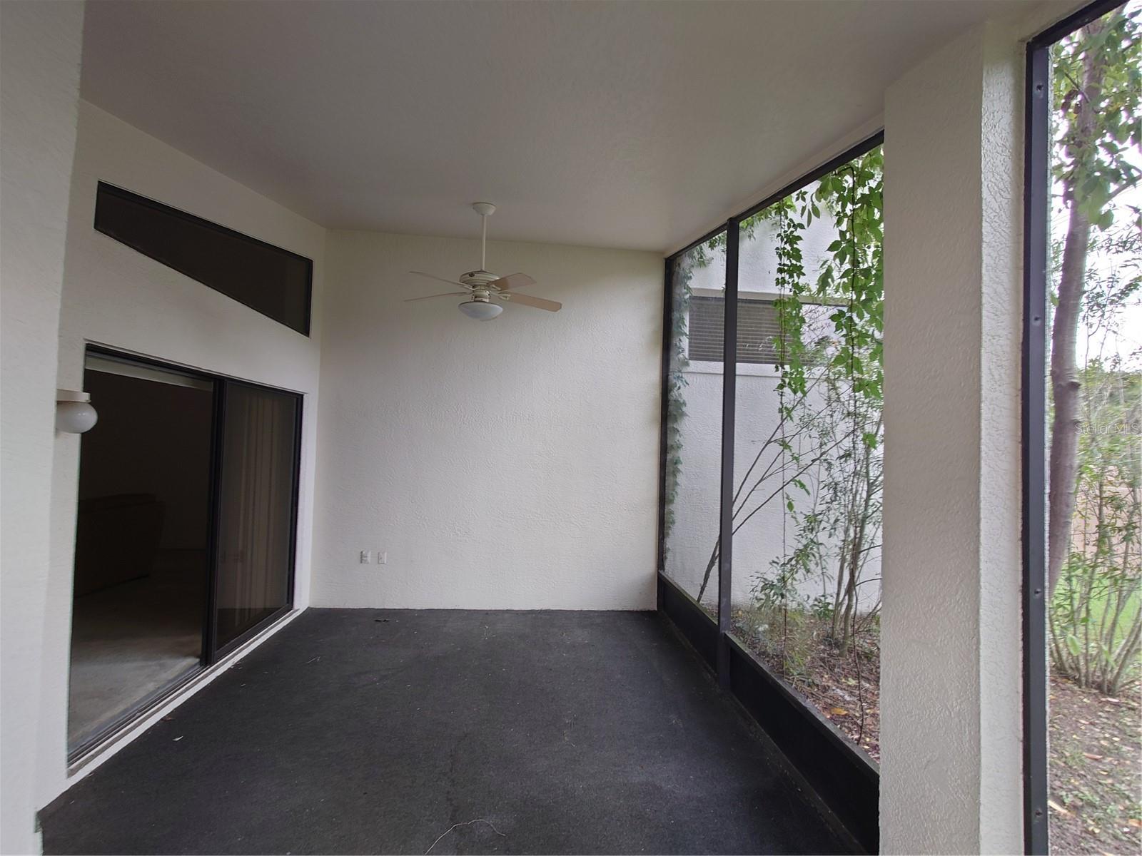 9335 CREEKSIDE CT — photo 8