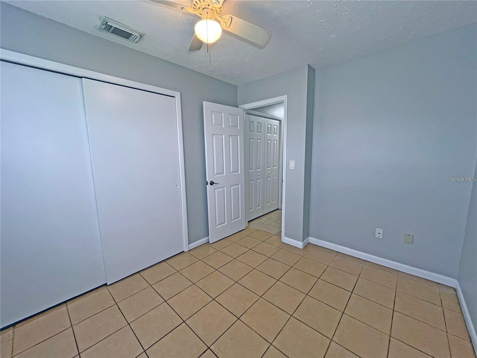 9509 FIELDVIEW CIR #A — photo 18