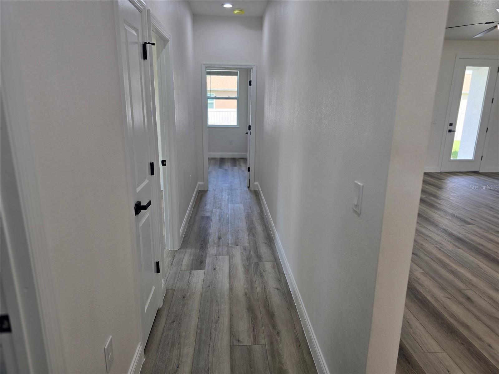 2935 VEDADO ST — photo 25