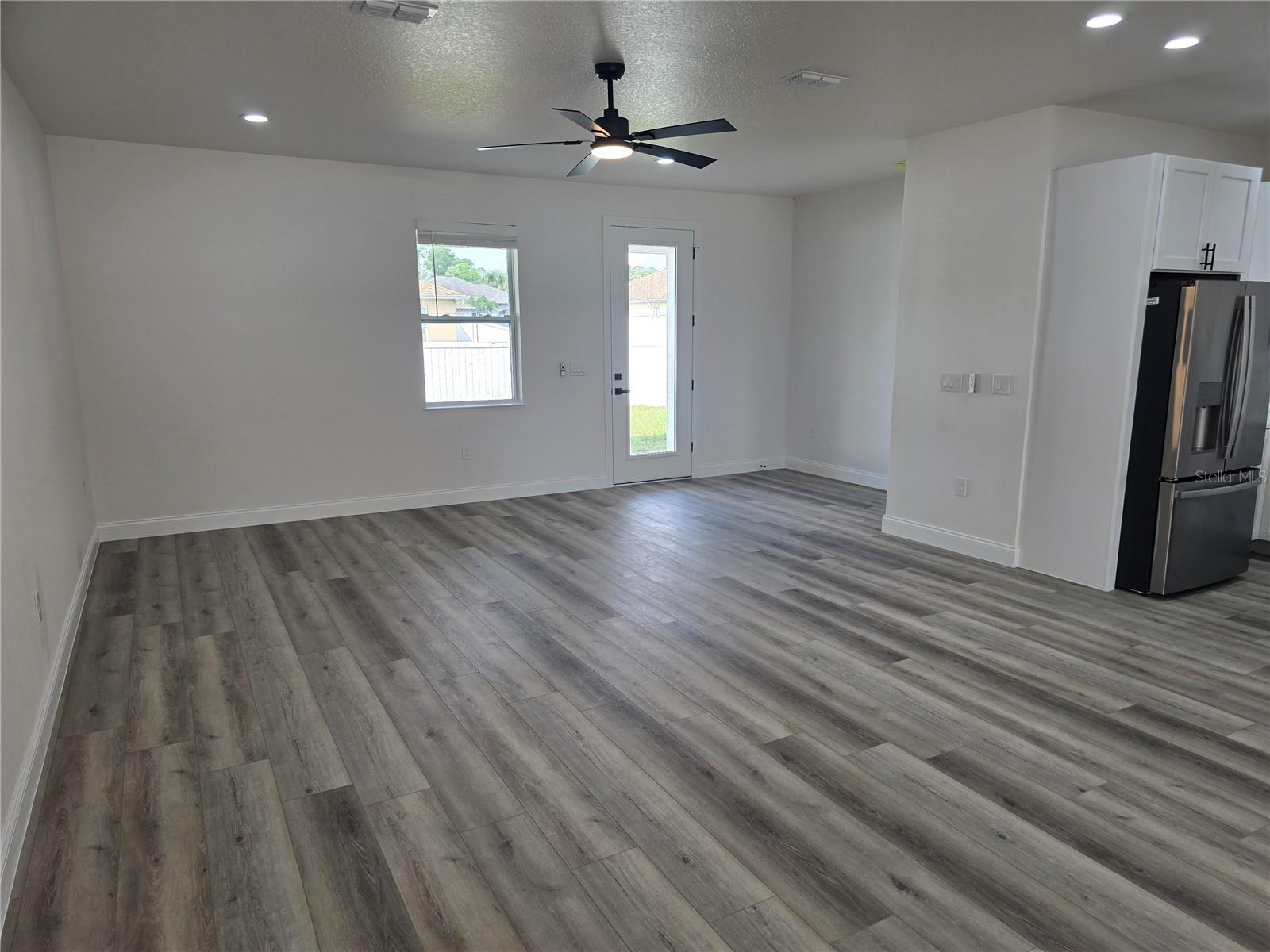 2935 VEDADO ST — photo 5