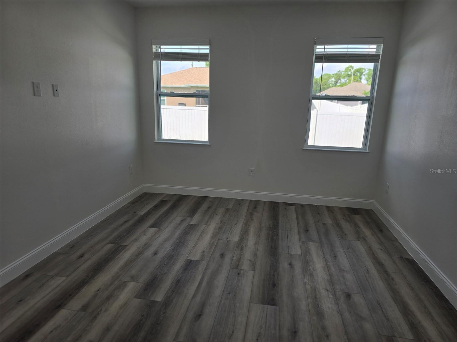 2935 VEDADO ST — photo 18