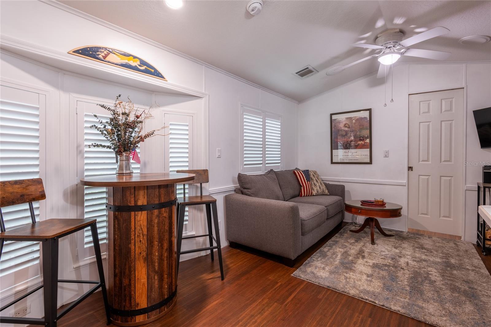 6544 LA MESA RD — photo 17