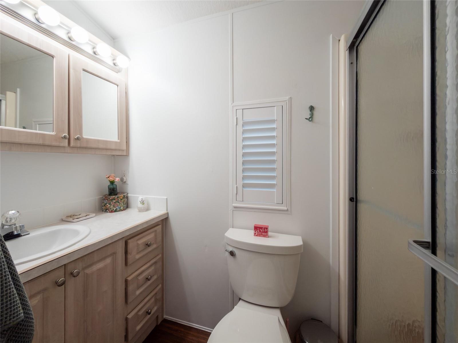 6544 LA MESA RD — photo 22