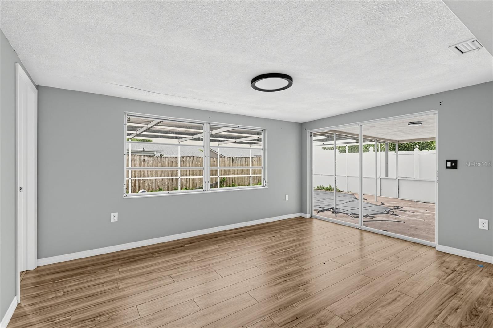 7340 MAYFIELD DR — photo 5