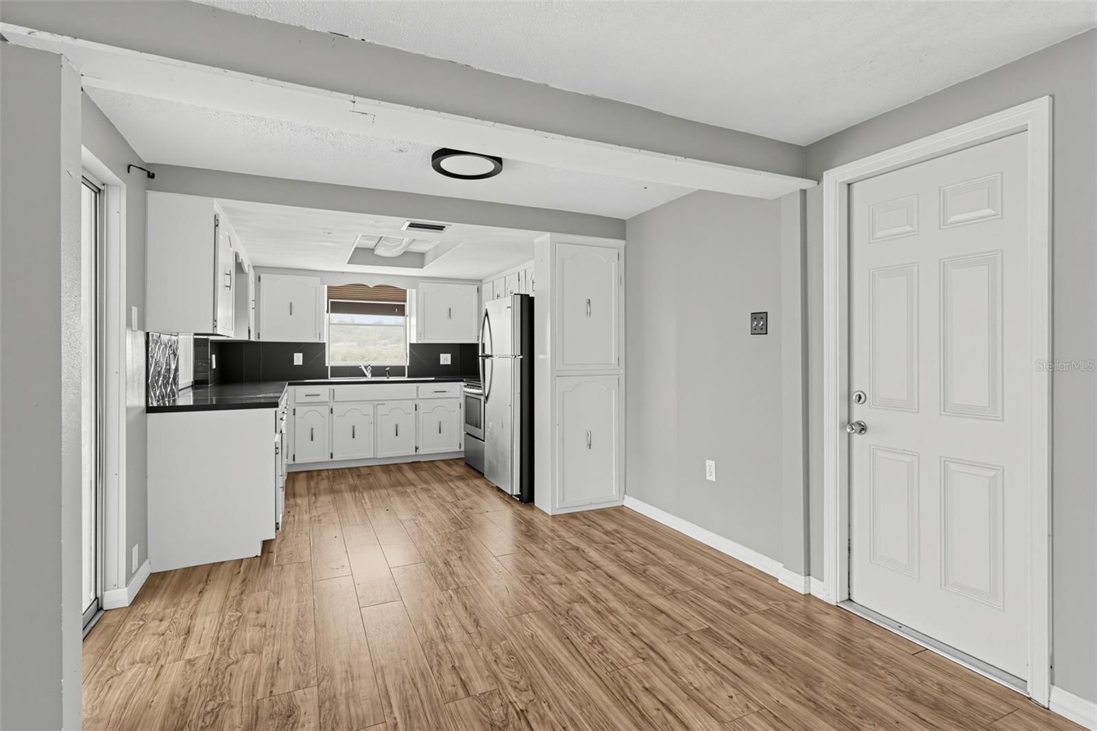 7340 MAYFIELD DR — photo 12