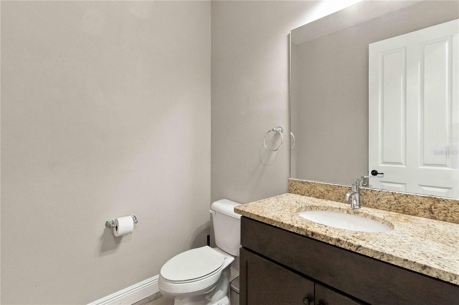 6310 S RICHARD AVE — photo 20