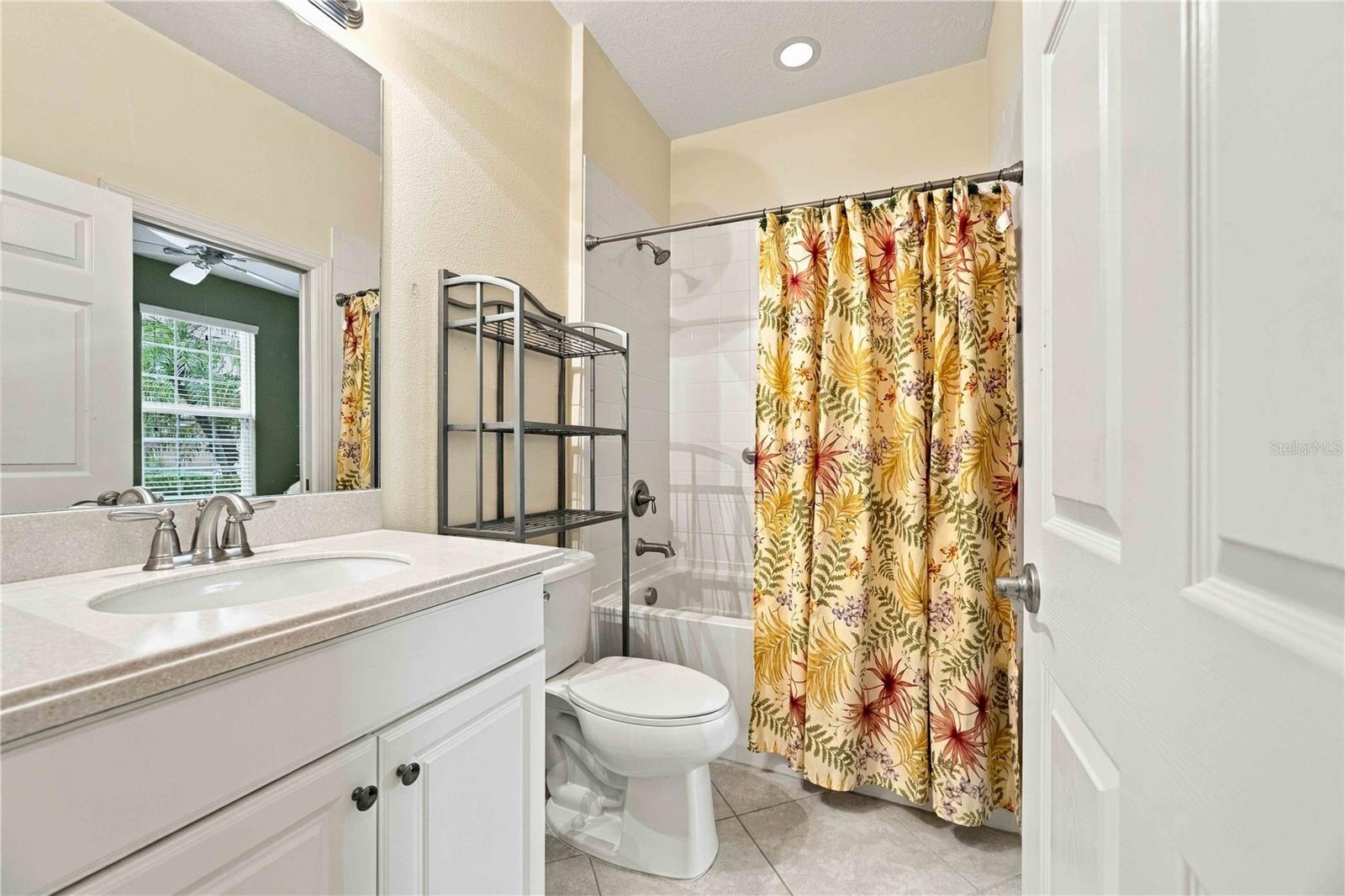 299 CAPULET DR — photo 35