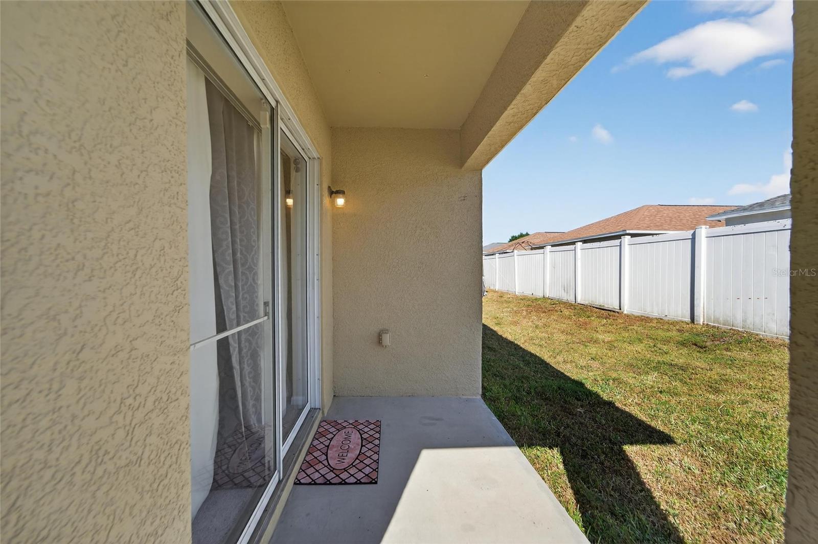 11812 LYNMOOR DR — photo 52