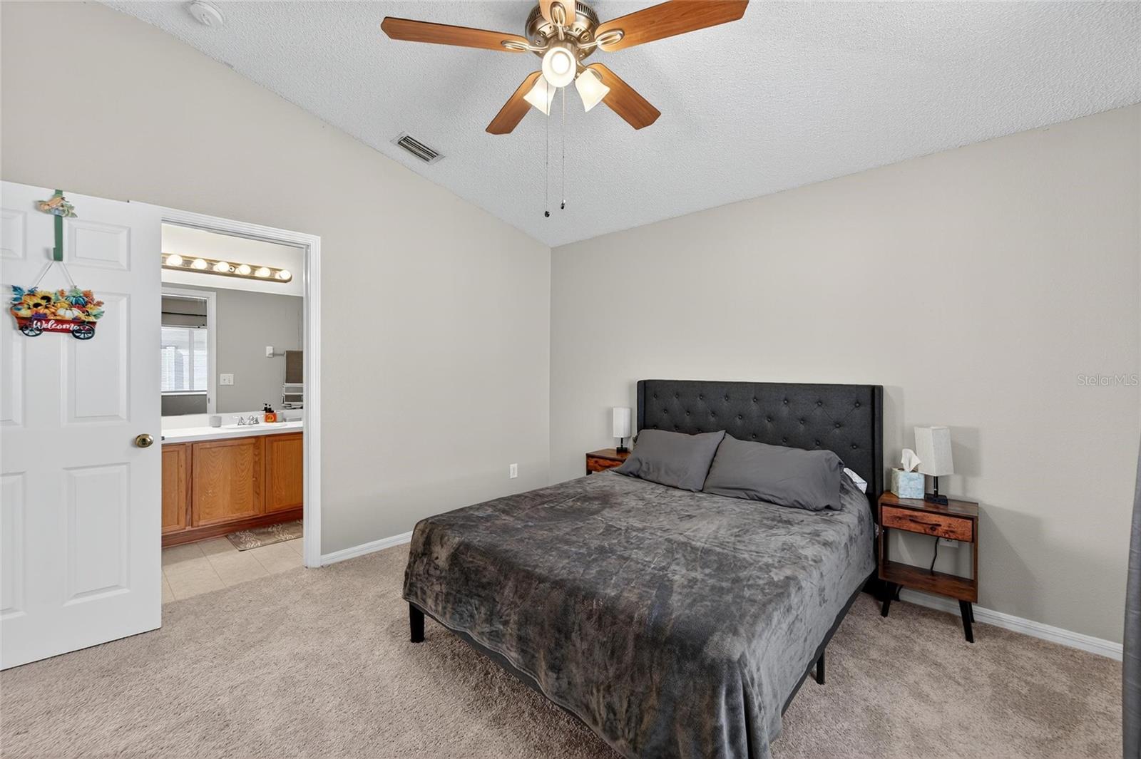 11812 LYNMOOR DR — photo 19