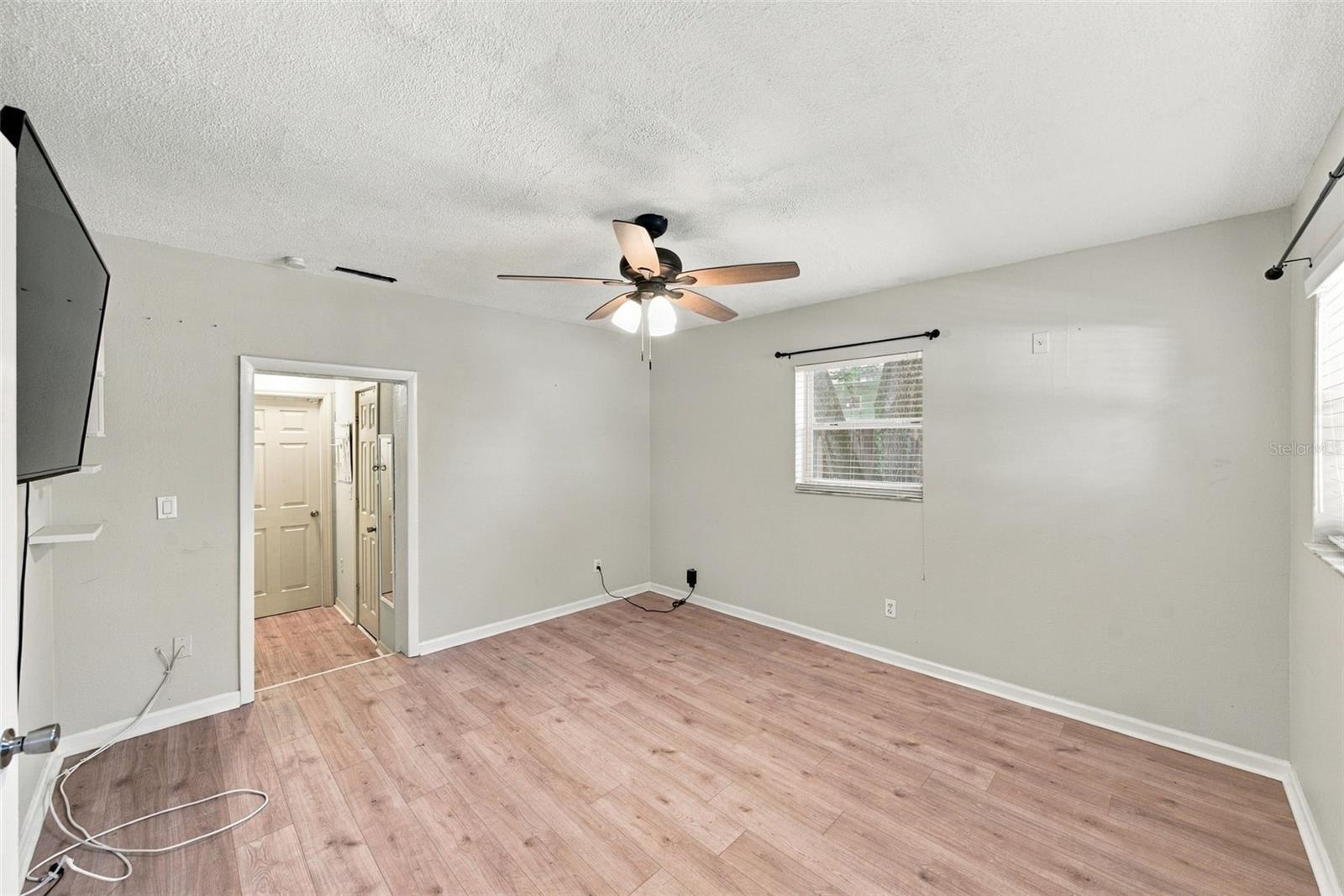 1548 ORANGE ST — photo 33