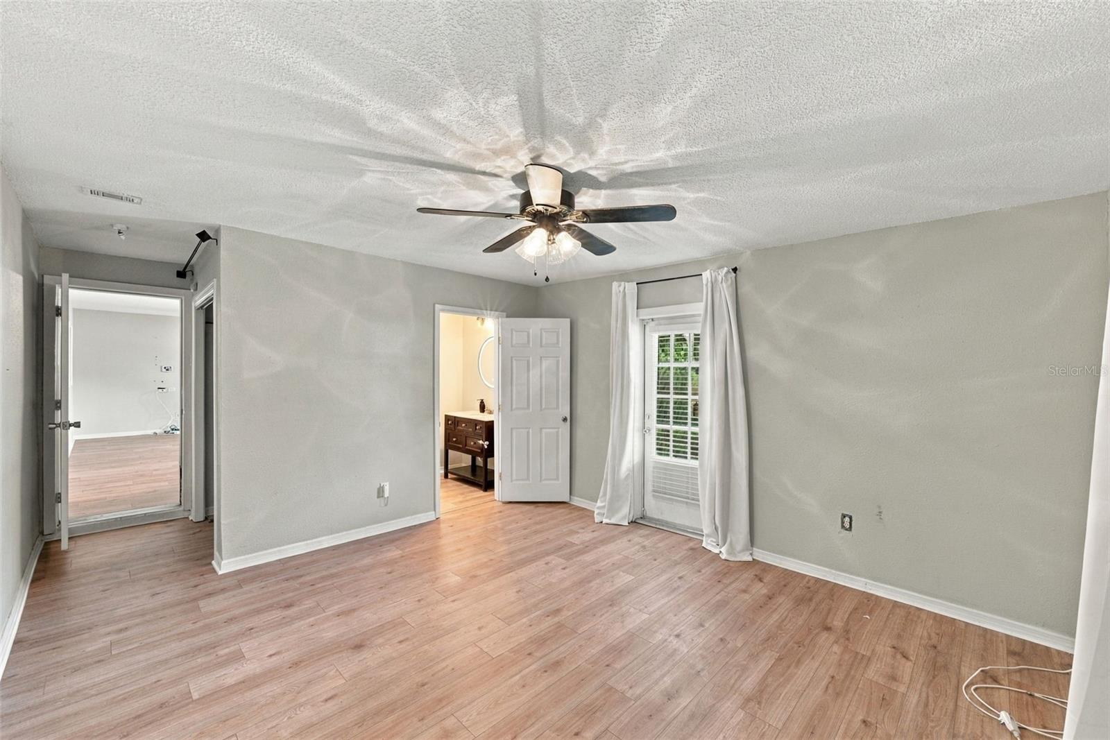 1548 ORANGE ST — photo 34