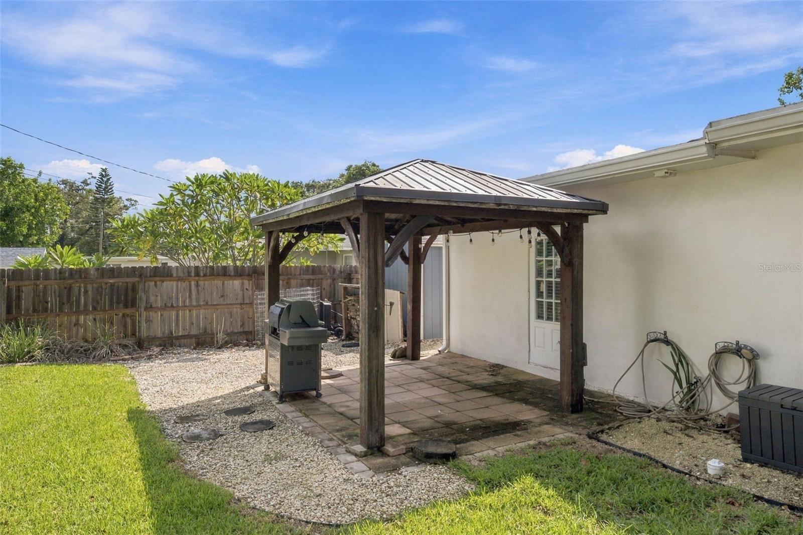 1548 ORANGE ST — photo 43