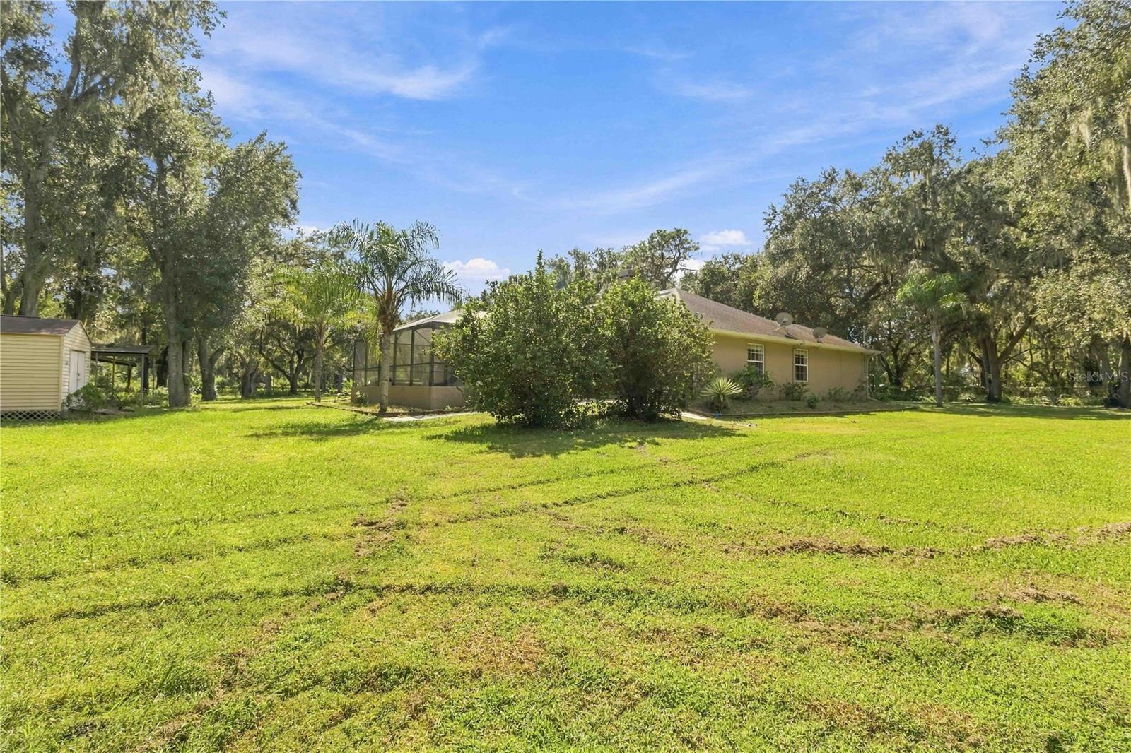 6910 CHARLES HUMPHREY RD — photo 35