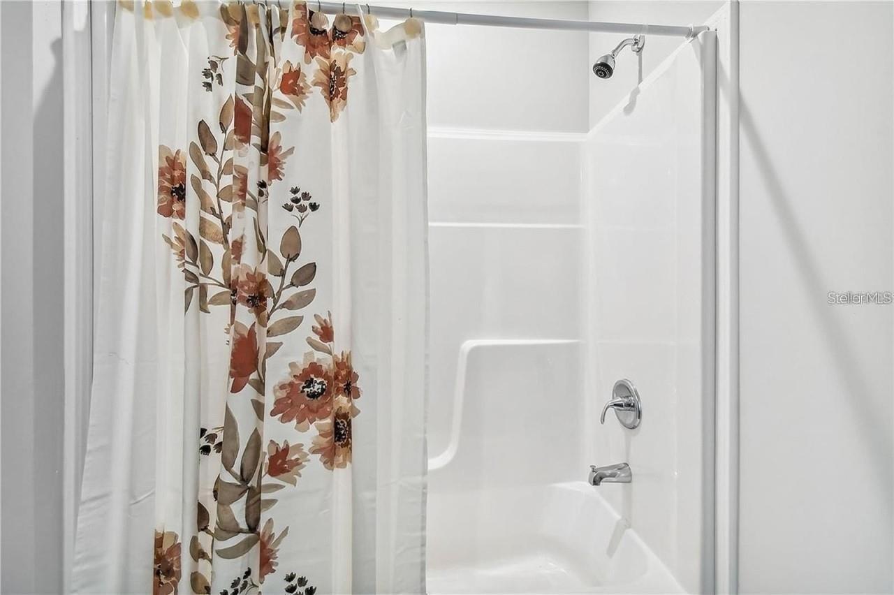 10029 HAMP DR — photo 28