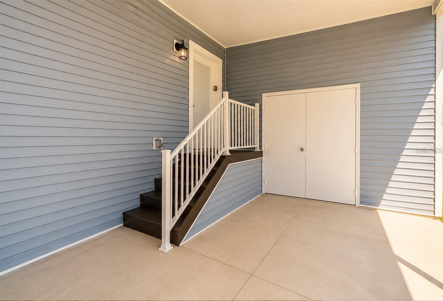 10029 HAMP DR — photo 43