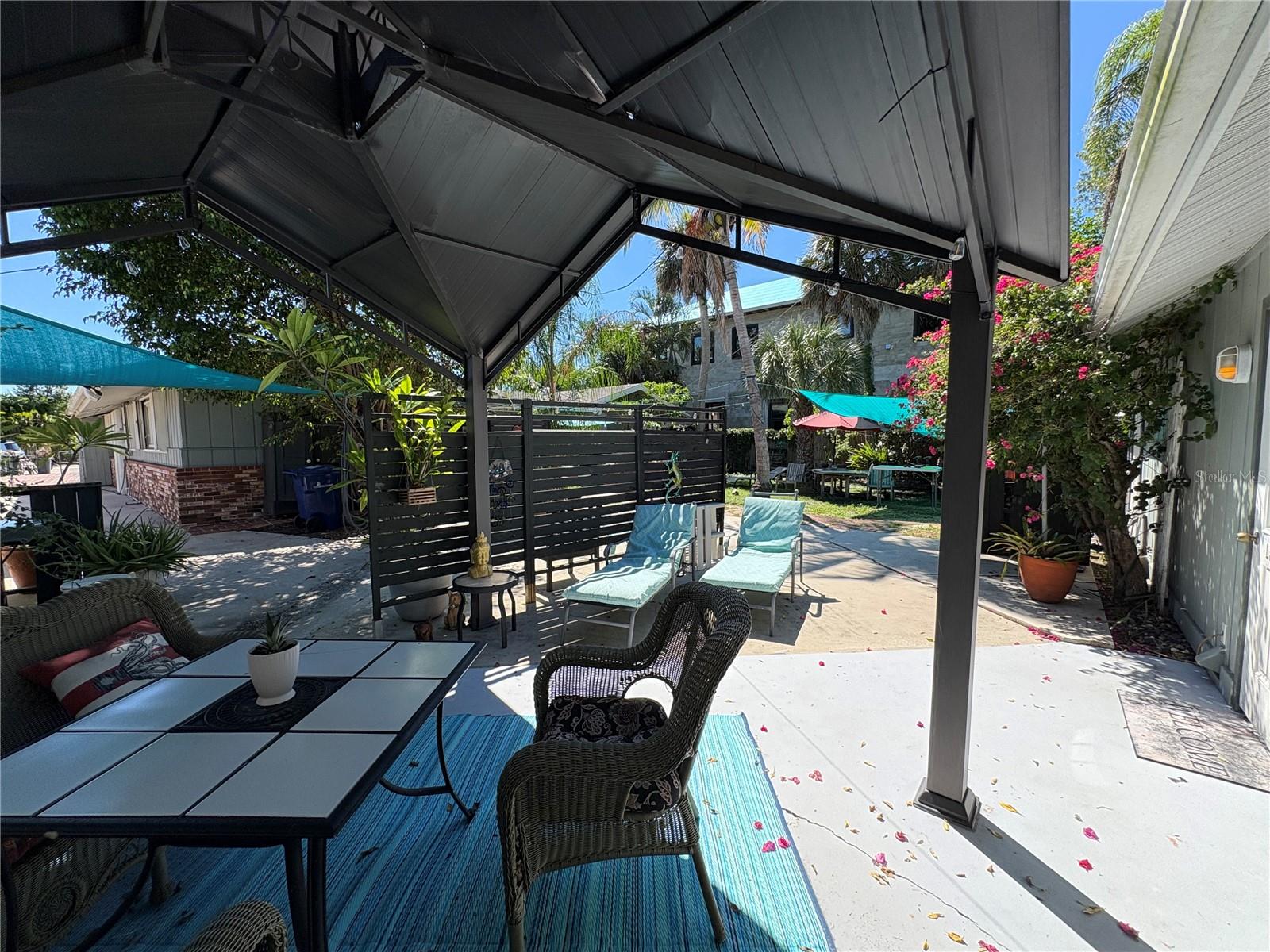 108 SUNRISE DR — photo 30