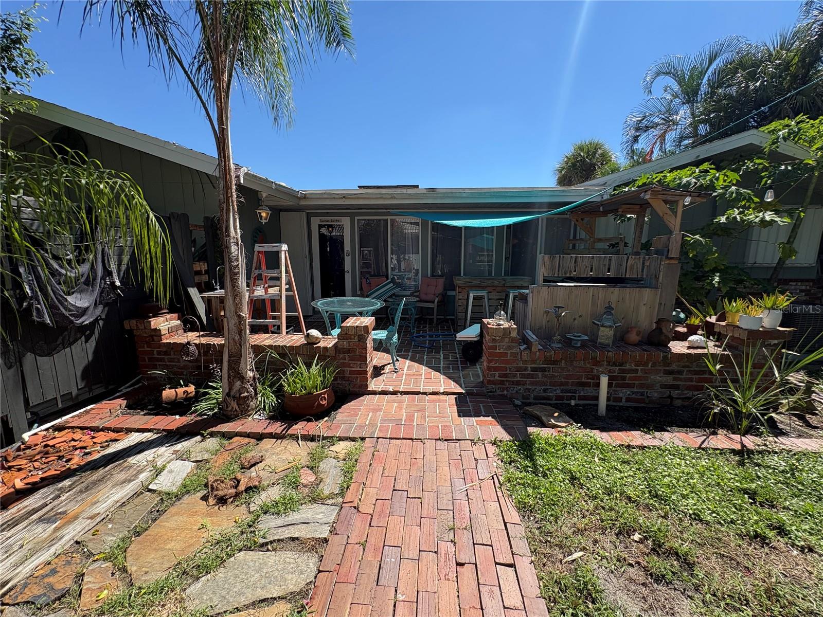 108 SUNRISE DR — photo 35