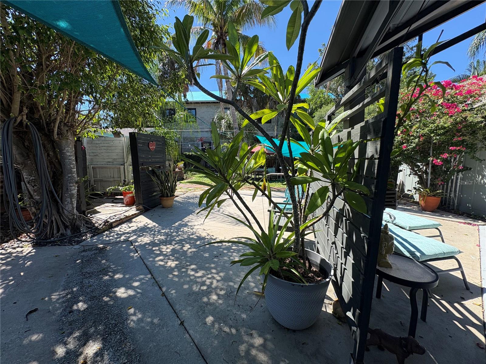 108 SUNRISE DR — photo 29