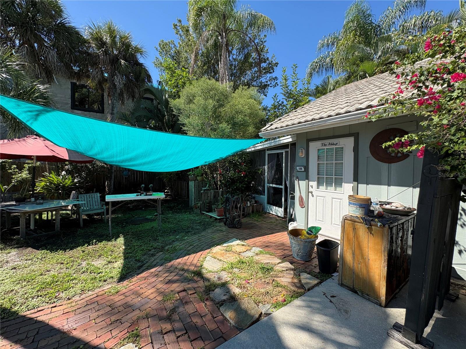 108 SUNRISE DR — photo 31