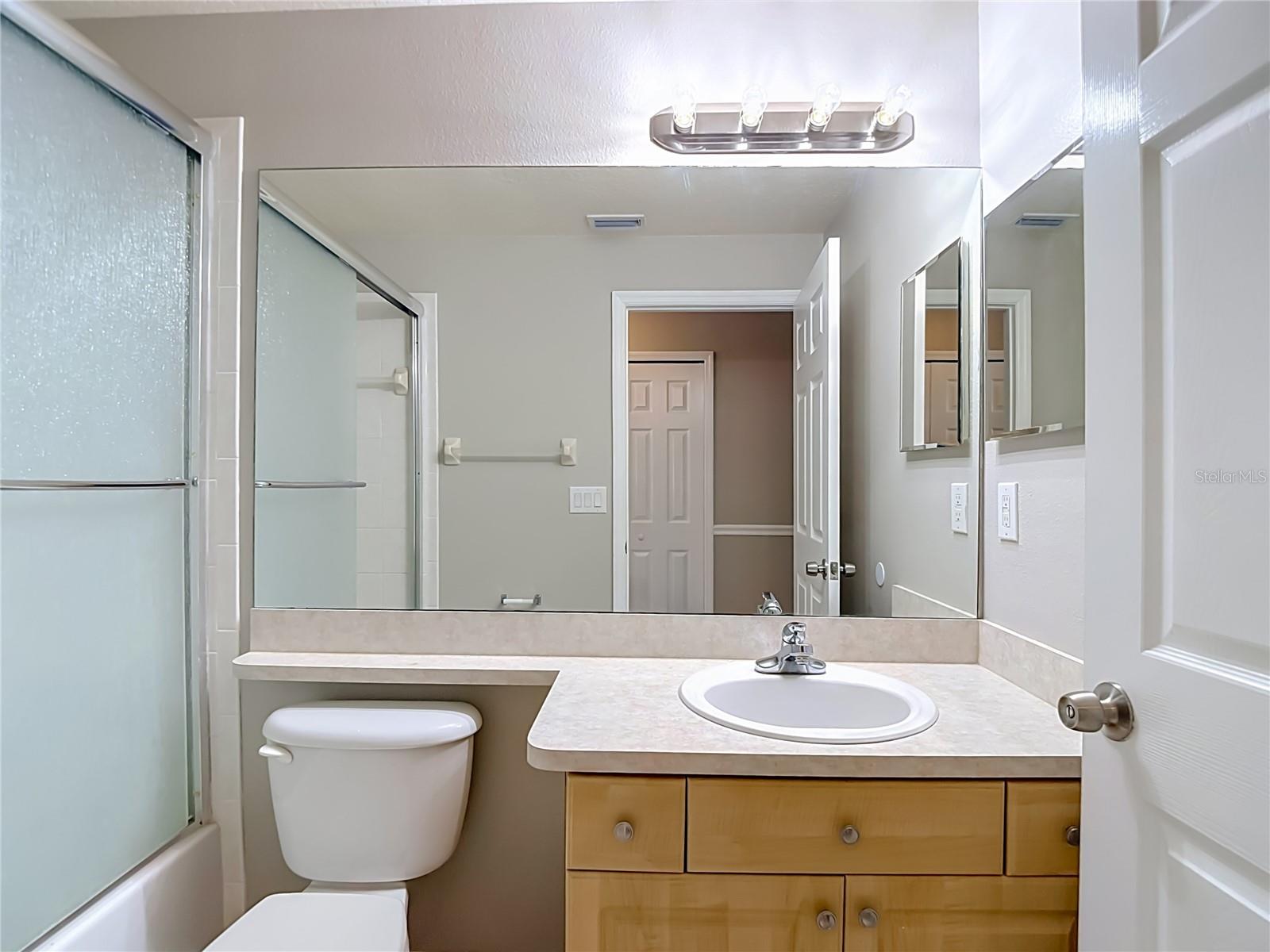 5423 BRADDOCK DR — photo 43