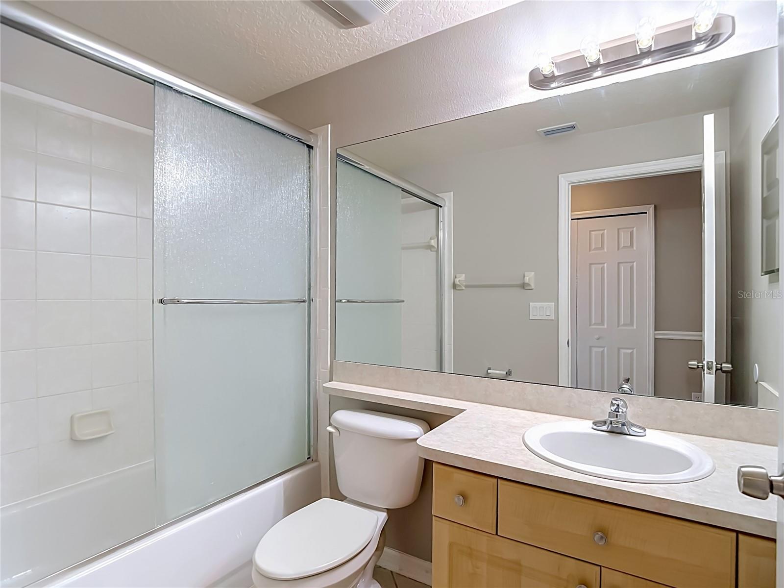 5423 BRADDOCK DR — photo 42