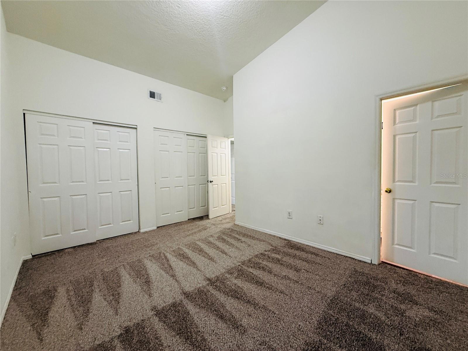 8507 N HYALEAH RD — photo 21