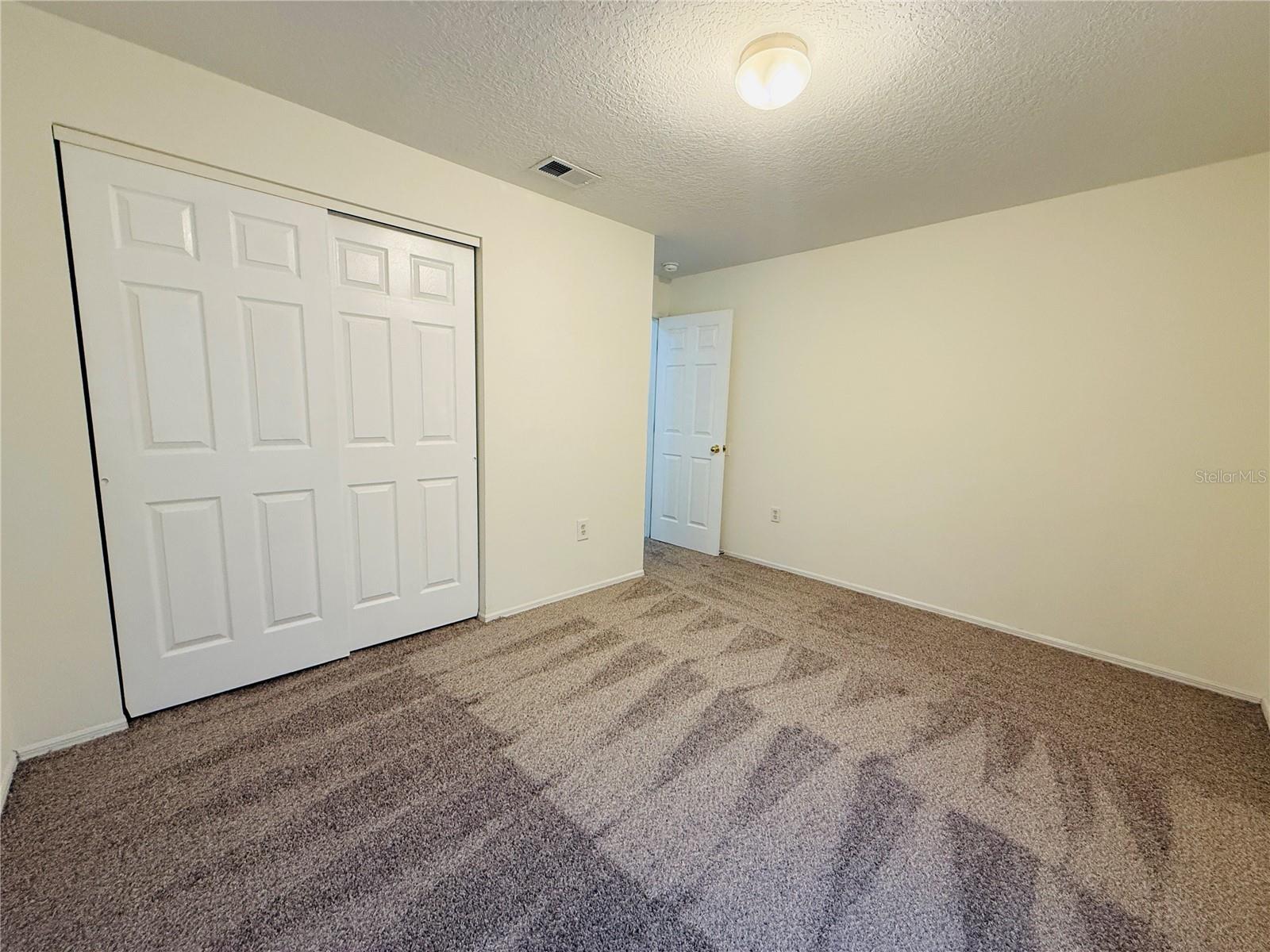 8507 N HYALEAH RD — photo 16
