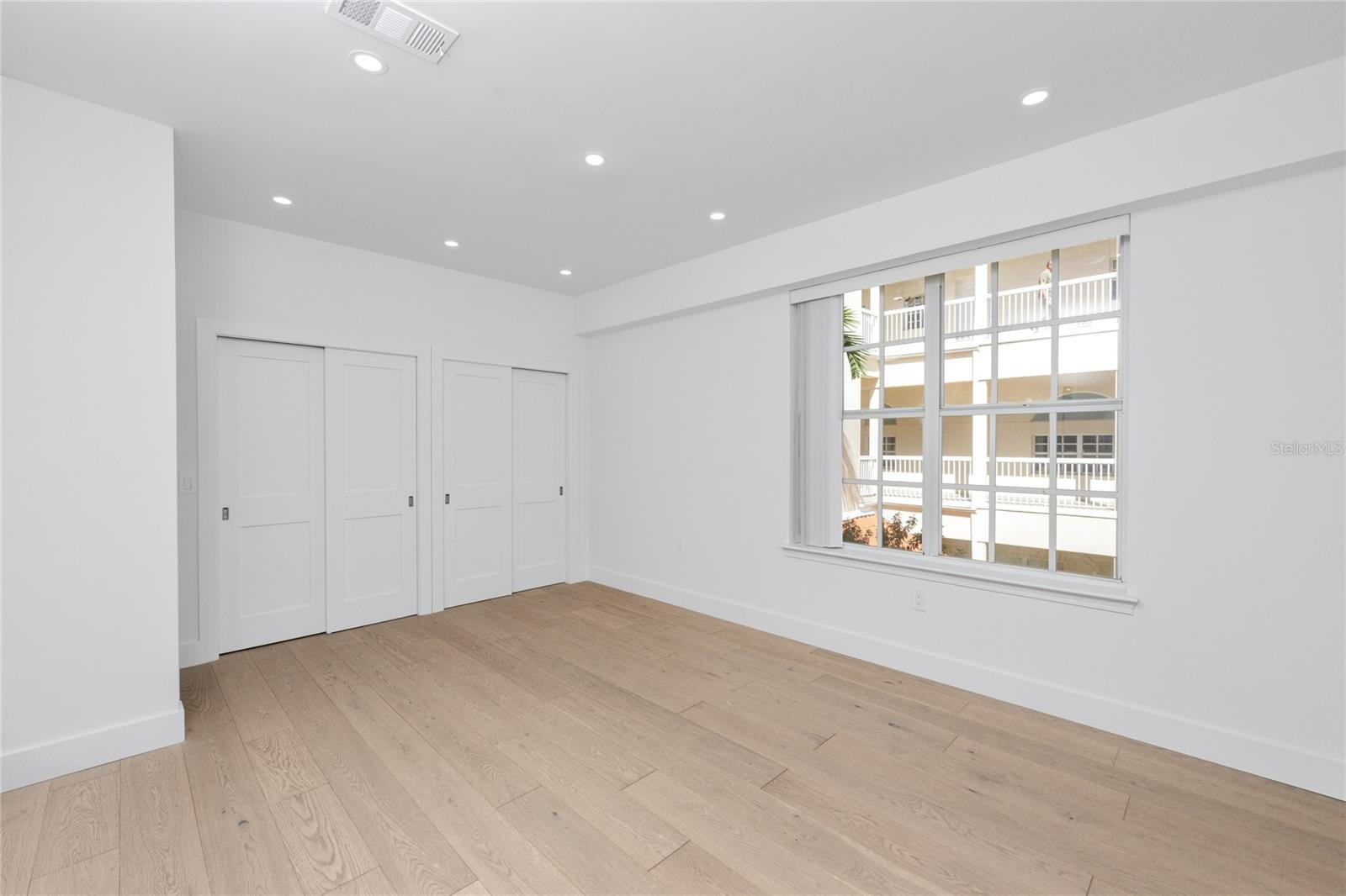 701 MIRROR LAKE DR N #206 — photo 22