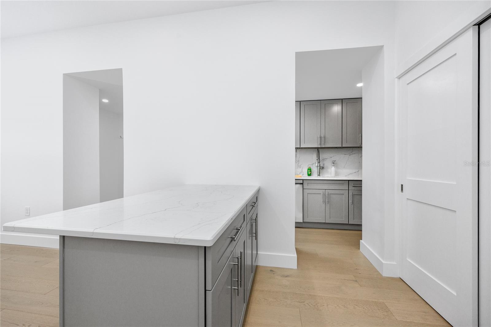 701 MIRROR LAKE DR N #206 — photo 11