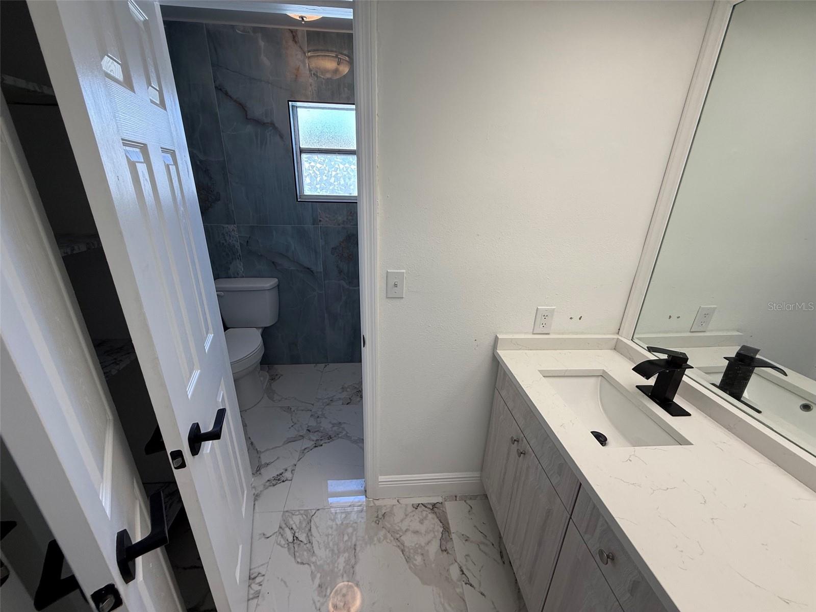 13701 GARRIS DR — photo 12