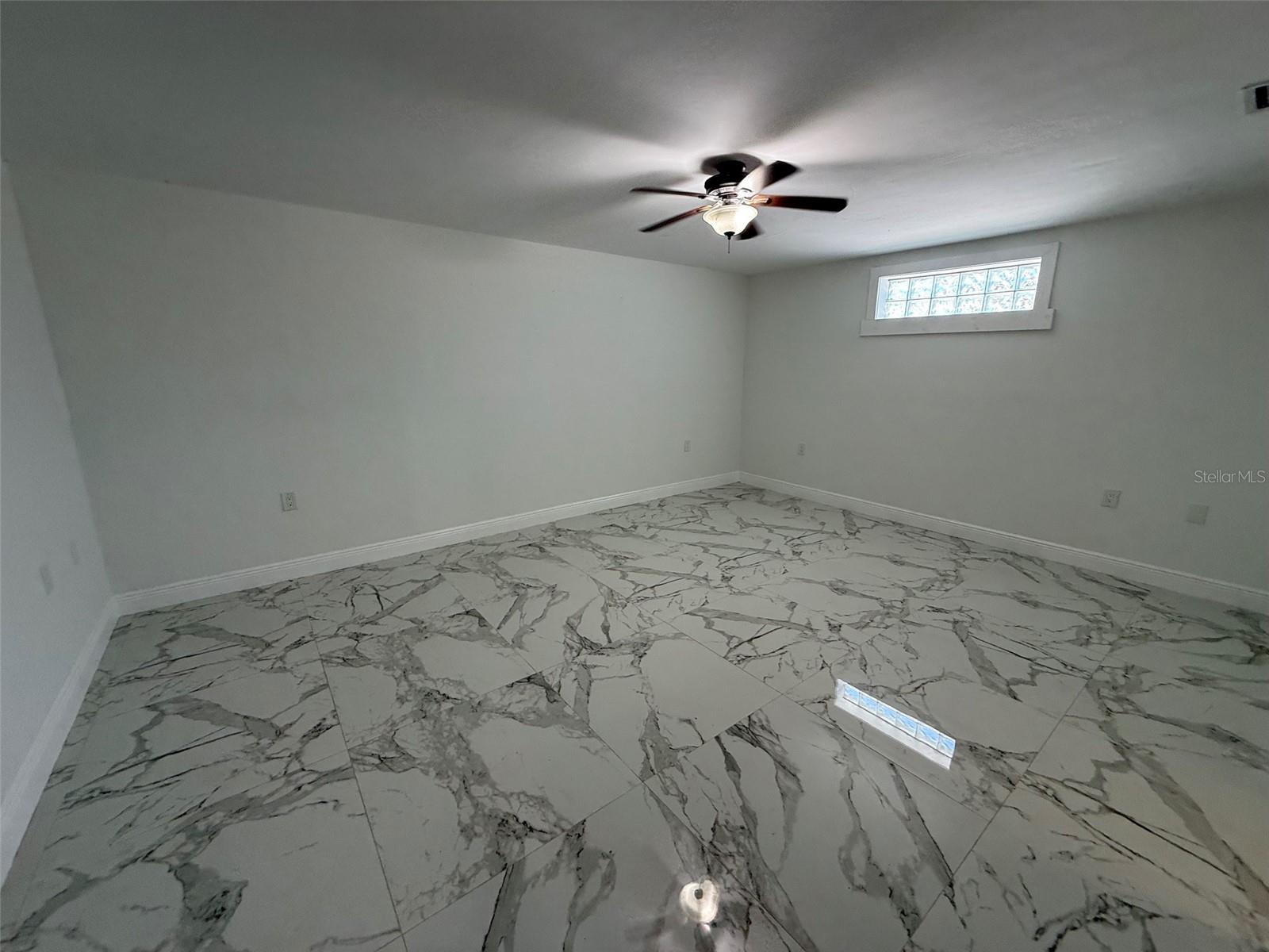 13701 GARRIS DR — photo 10