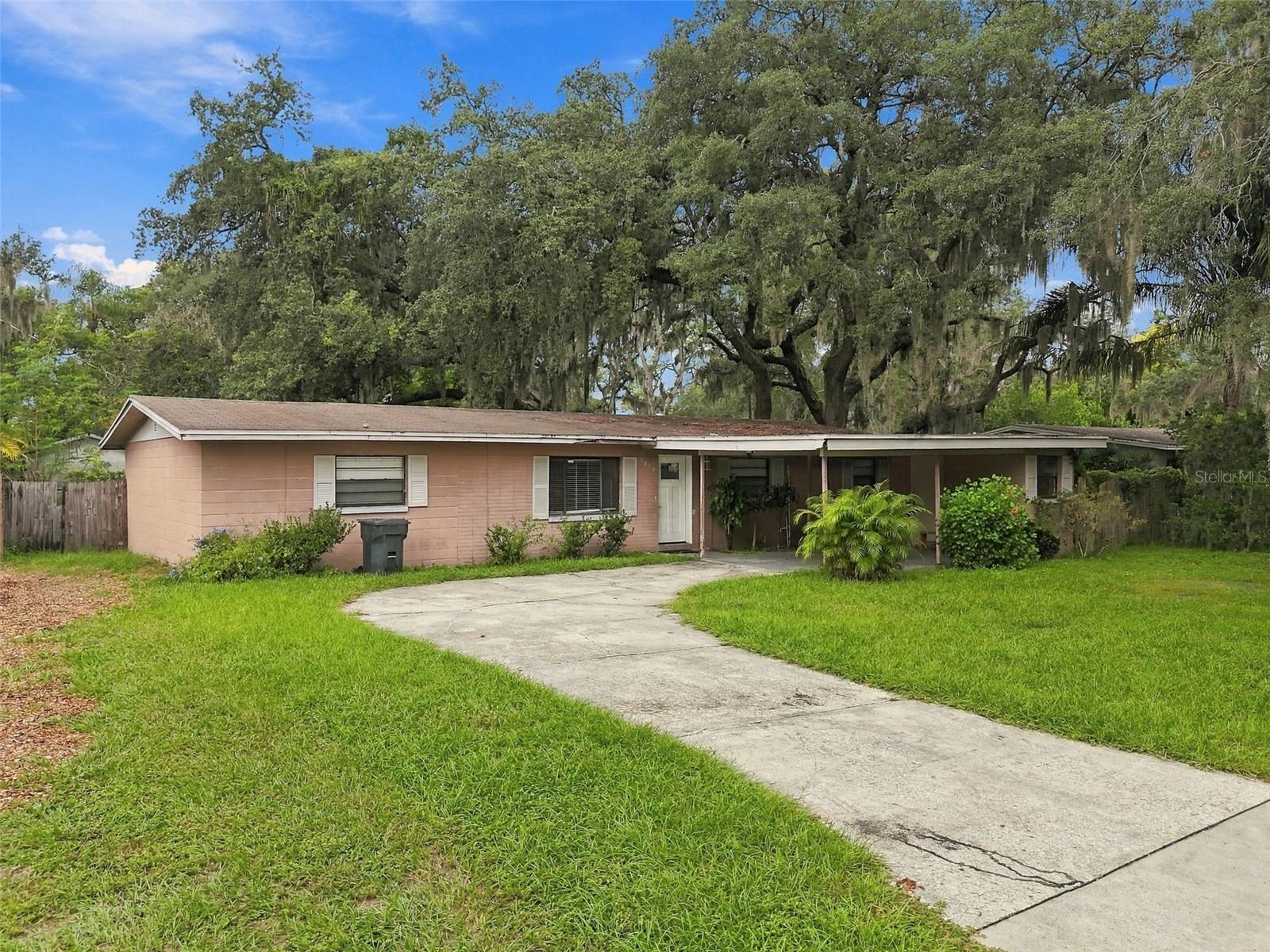 8010 SHARON DR — photo 44