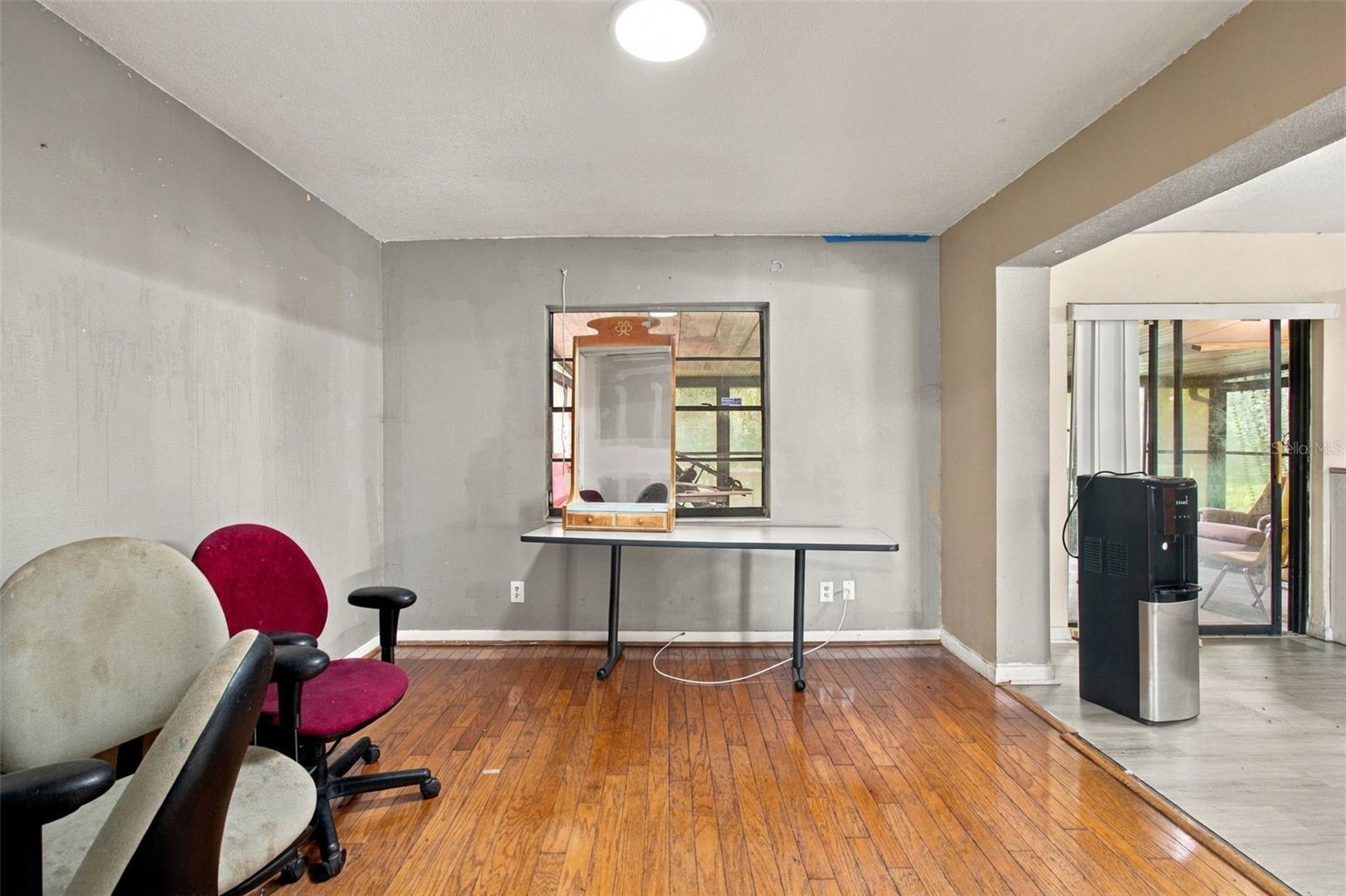 8010 SHARON DR — photo 25