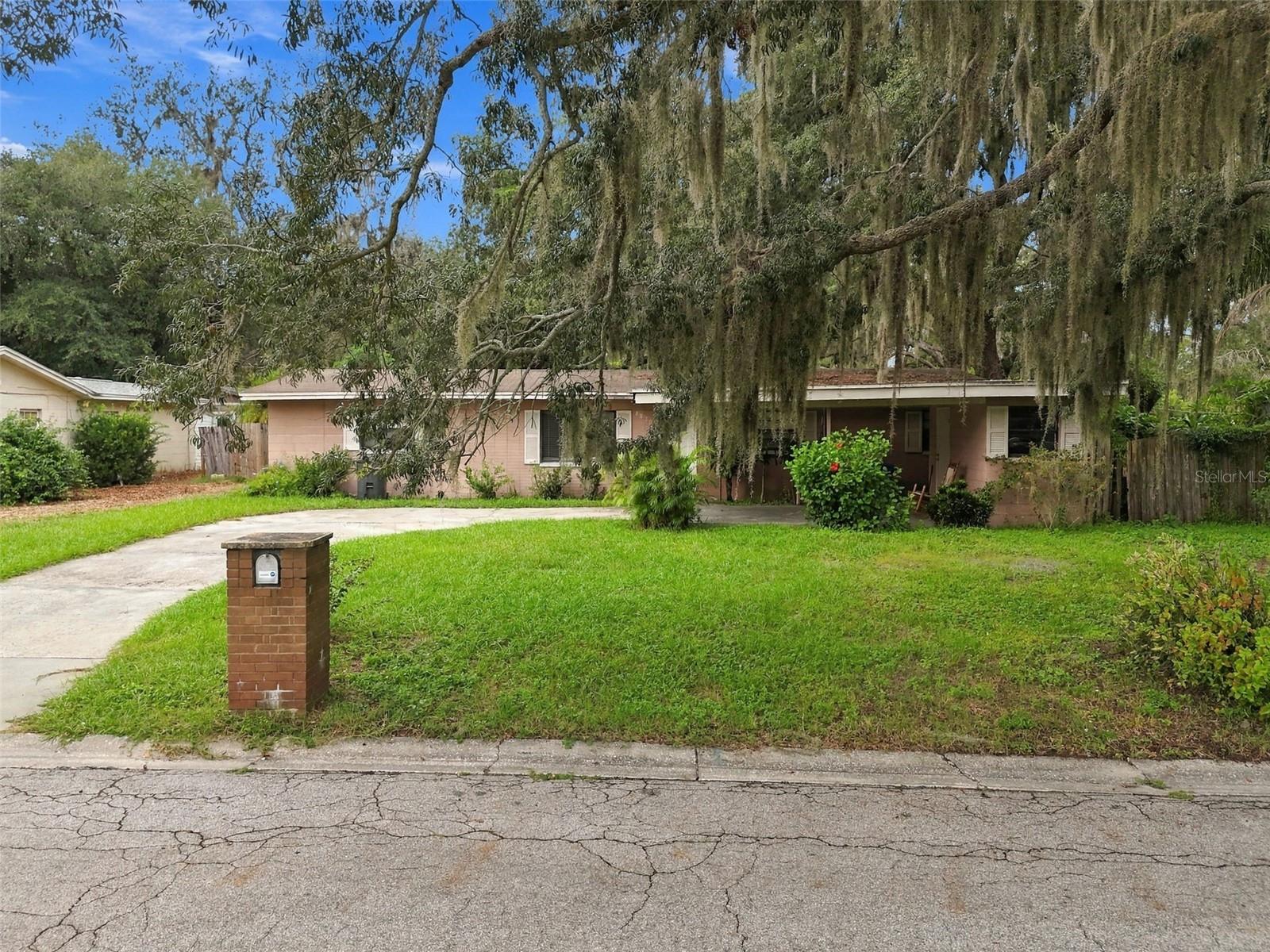 8010 SHARON DR — photo 48