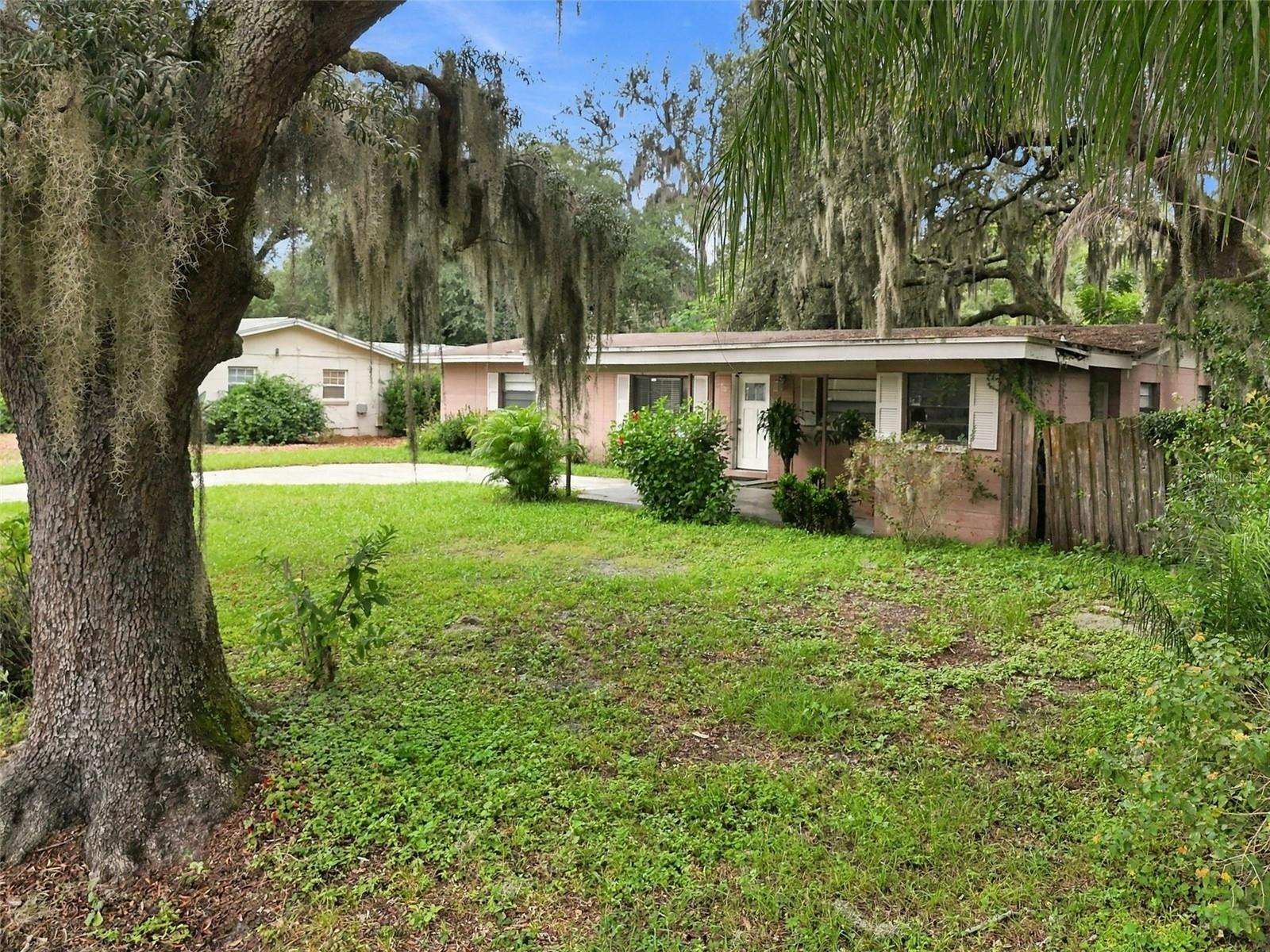 8010 SHARON DR — photo 49