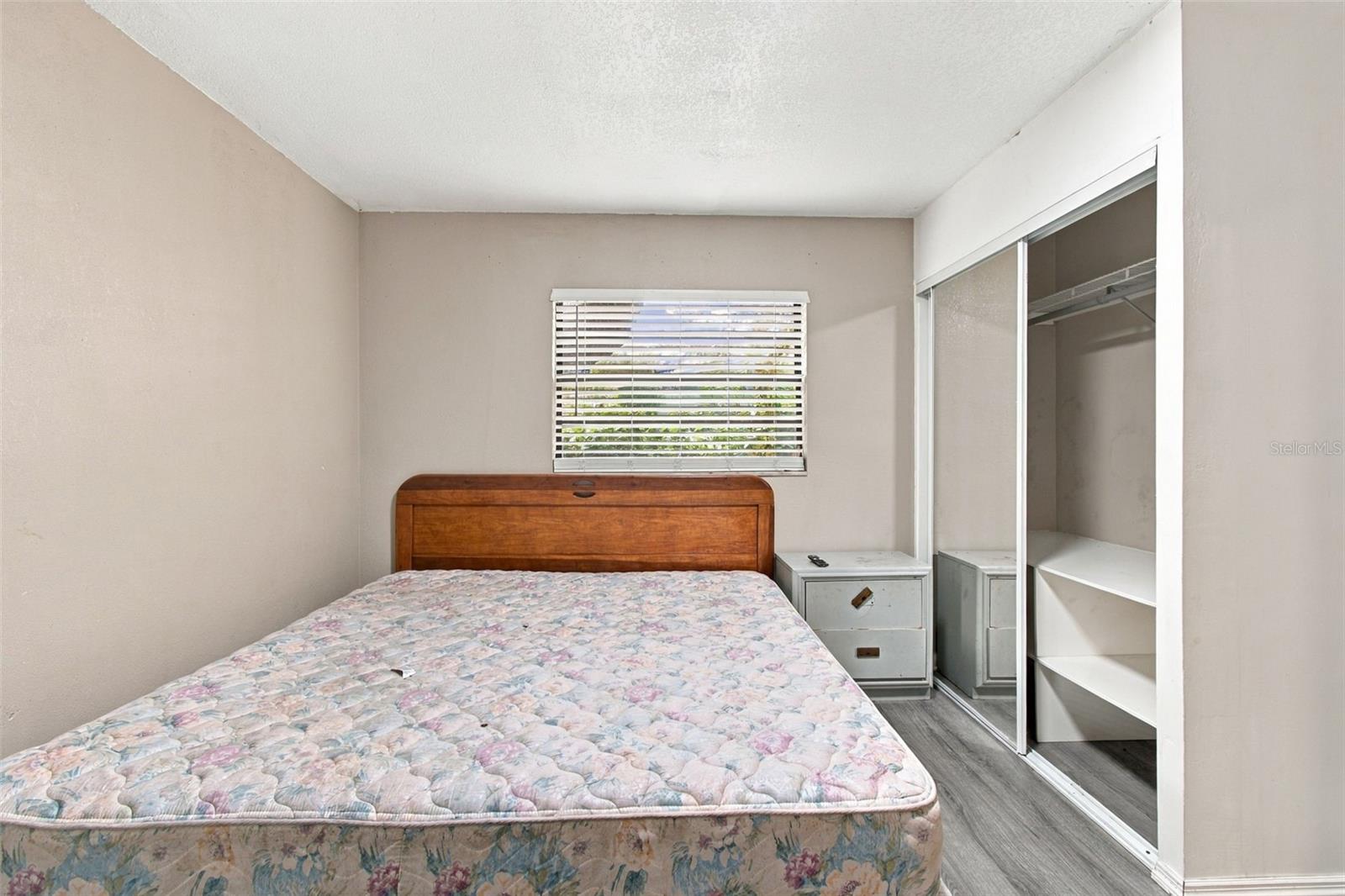 8010 SHARON DR — photo 16