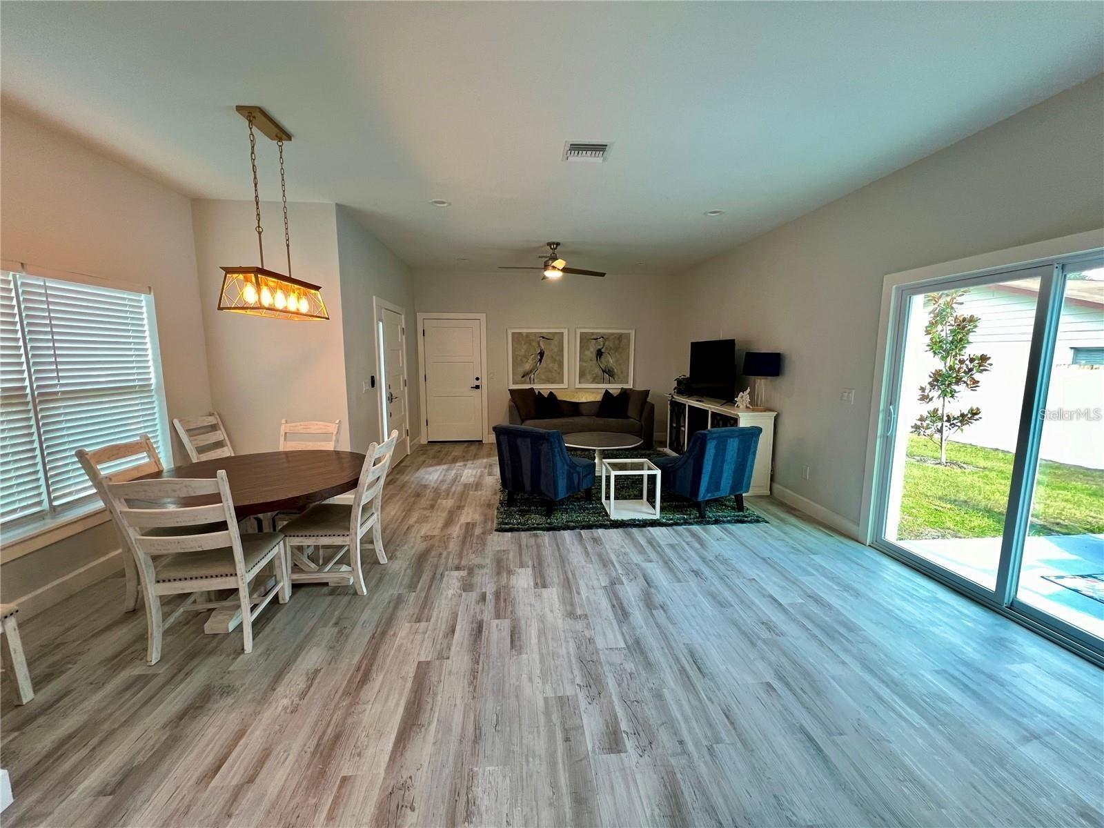 5630 QUEENER AVE — photo 11