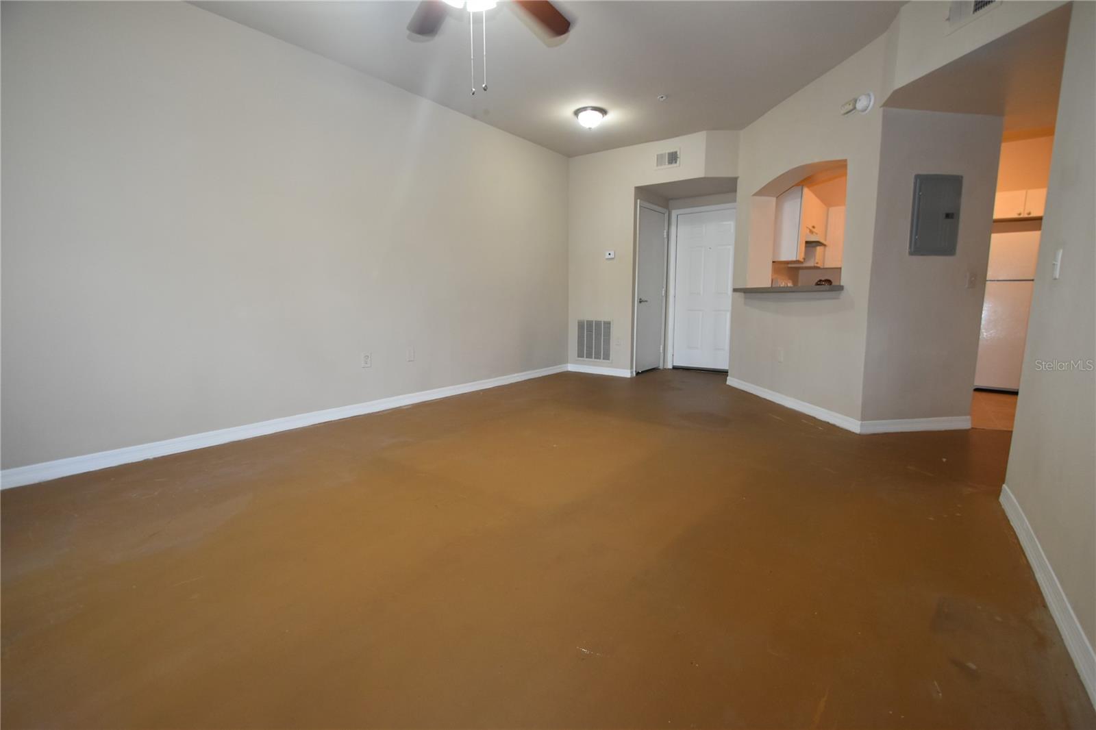15002 ARBOR RESERVE CIR #304 — photo 2