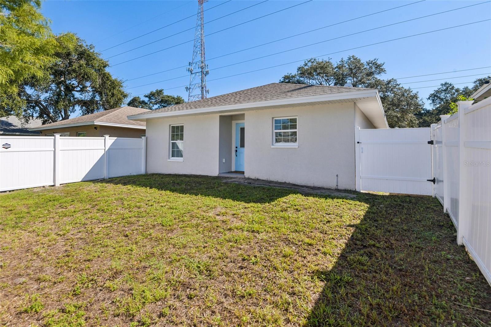 1866 BETTY LN — photo 8