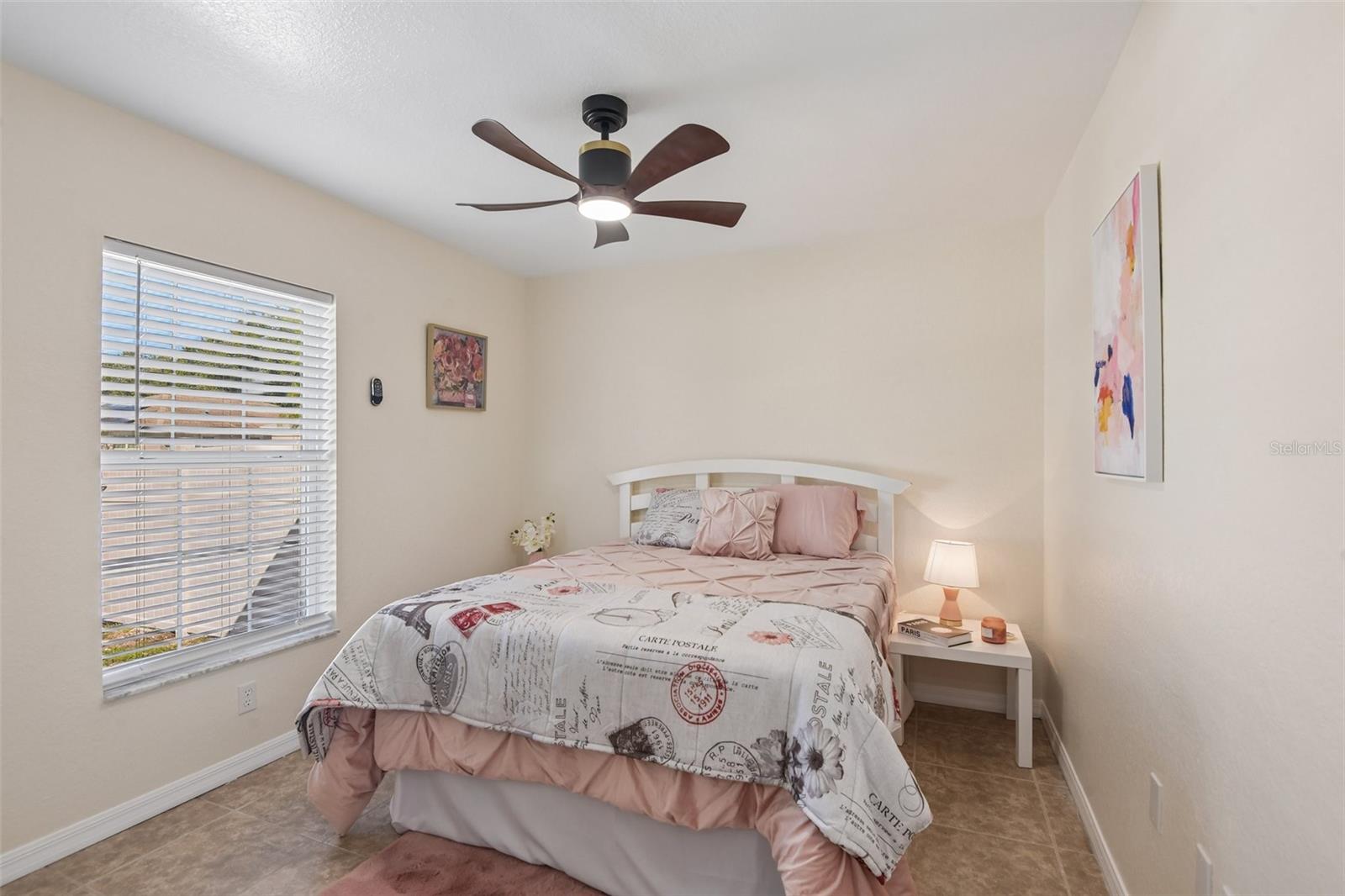1866 BETTY LN — photo 27