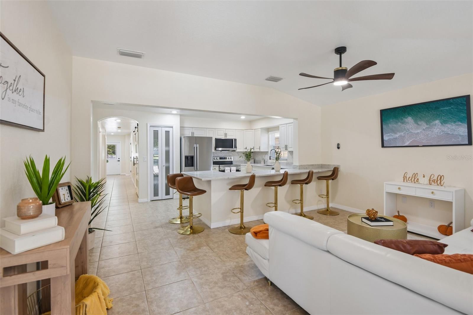 1866 BETTY LN — photo 14